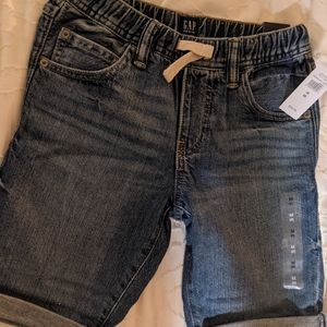 Gap shorts